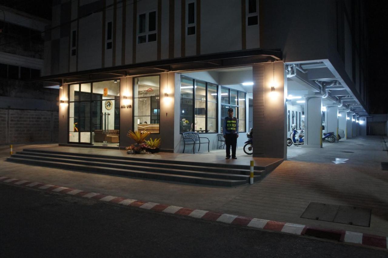 Sc Residences Surat Thani Extérieur photo